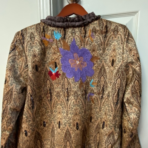 Eclectic embroidered jacket, - Picture 7 of 9
